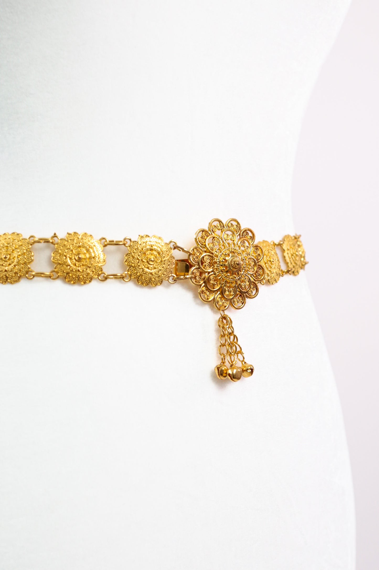 Clover Tassel Belt (Gold)