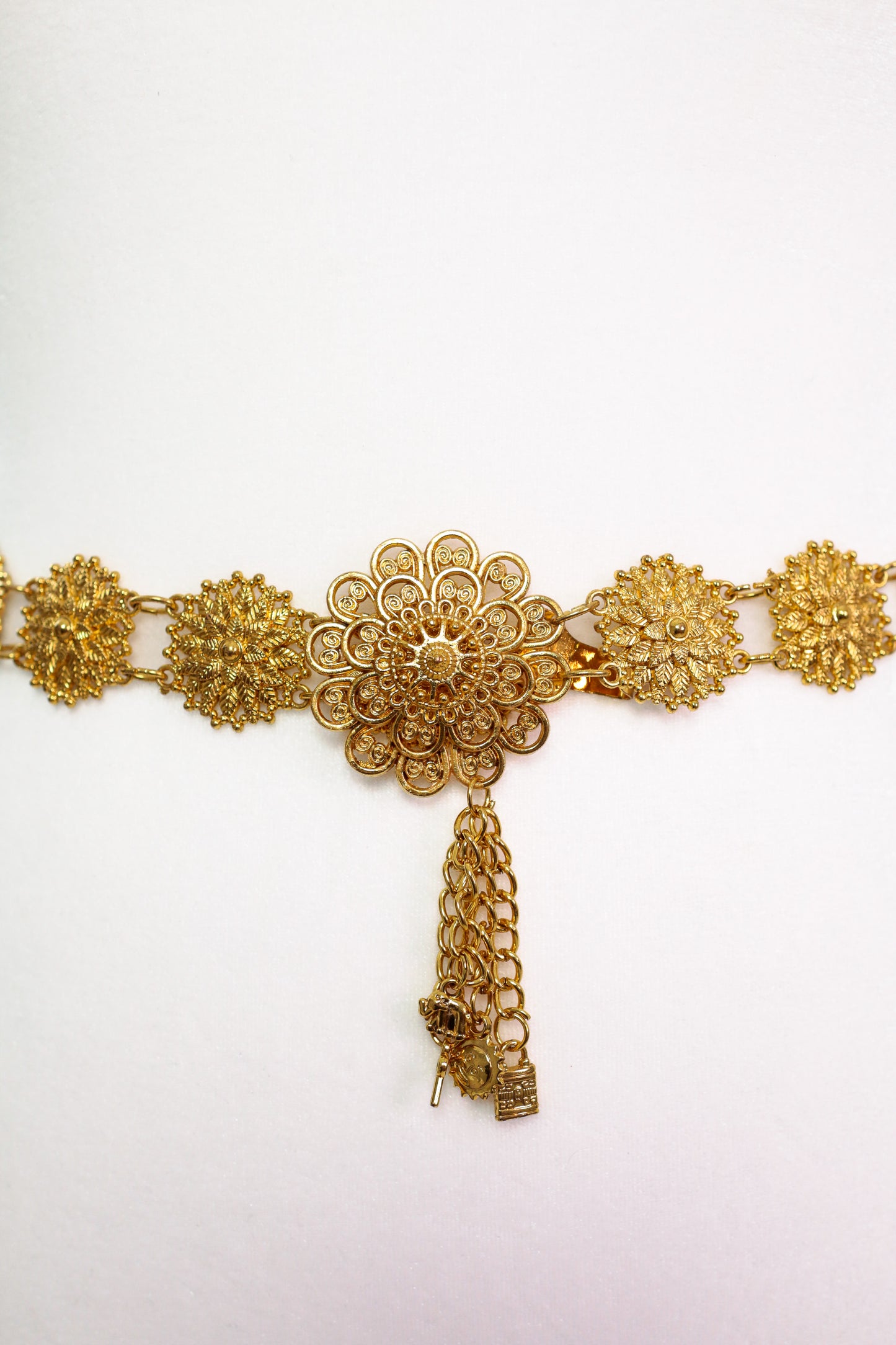 Medal Leaf Belt (Gold)