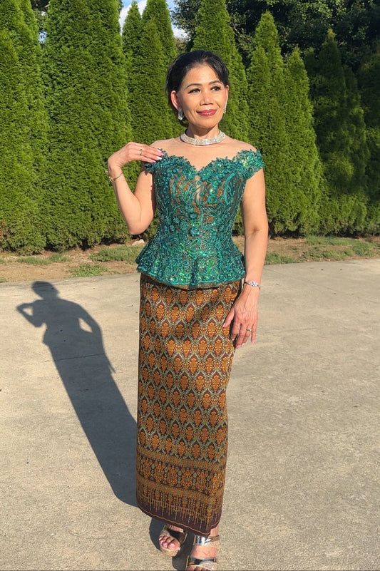 Eden Set — Green Lace Top + Brown Pattern Skirt