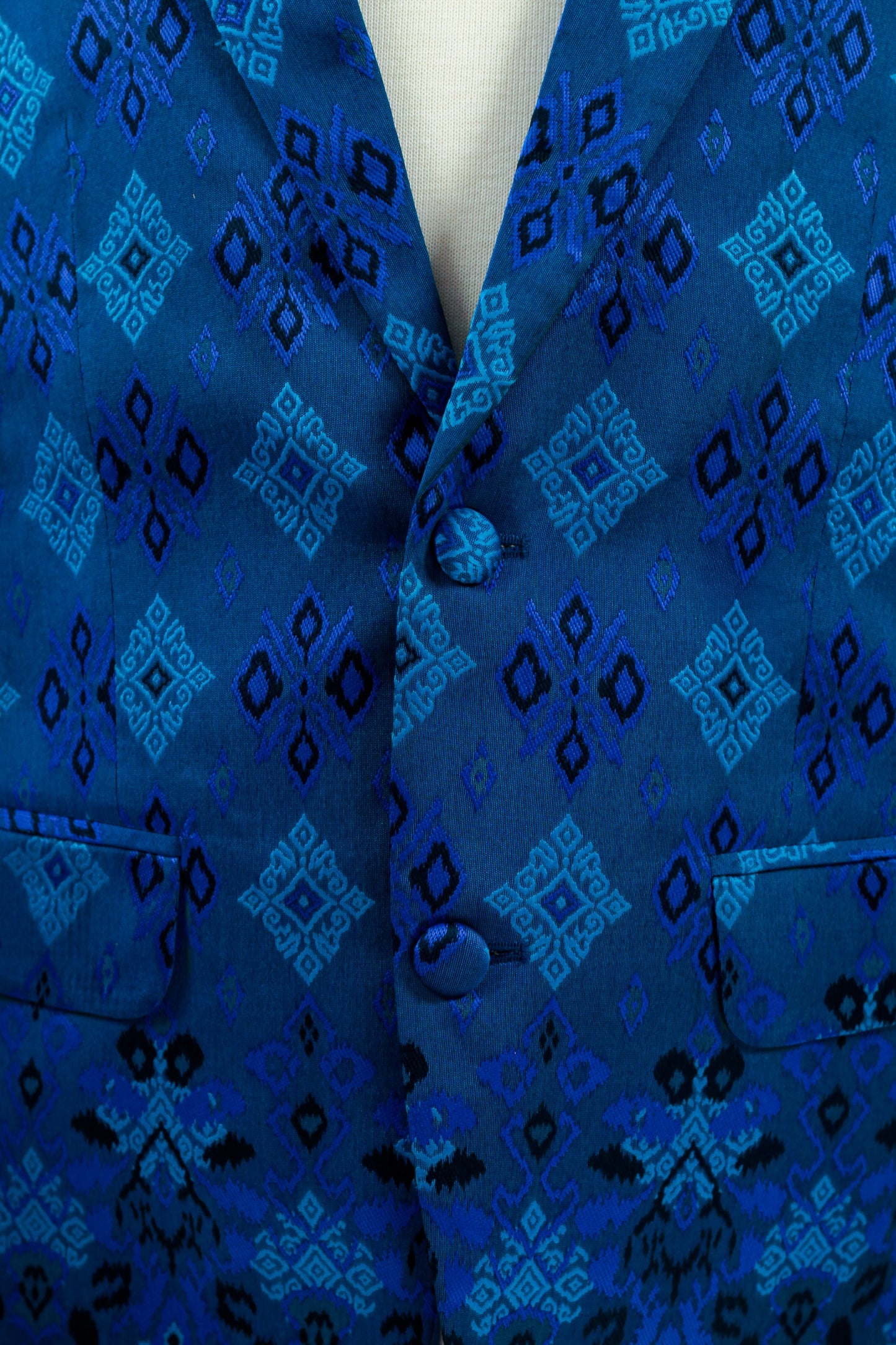Sapphire Royale Suit (L)