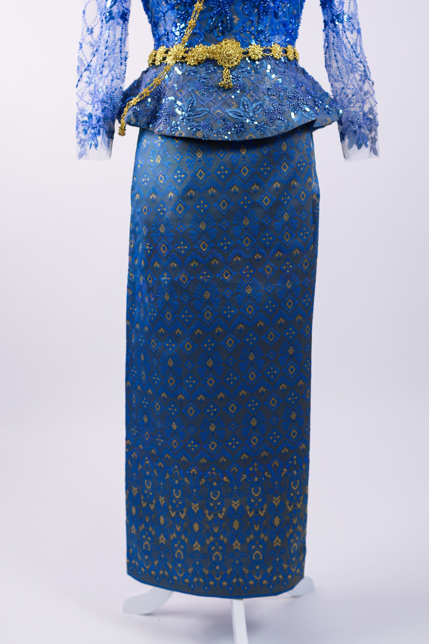 Celeste Set — Blue Lace Top + Pattern Skirt