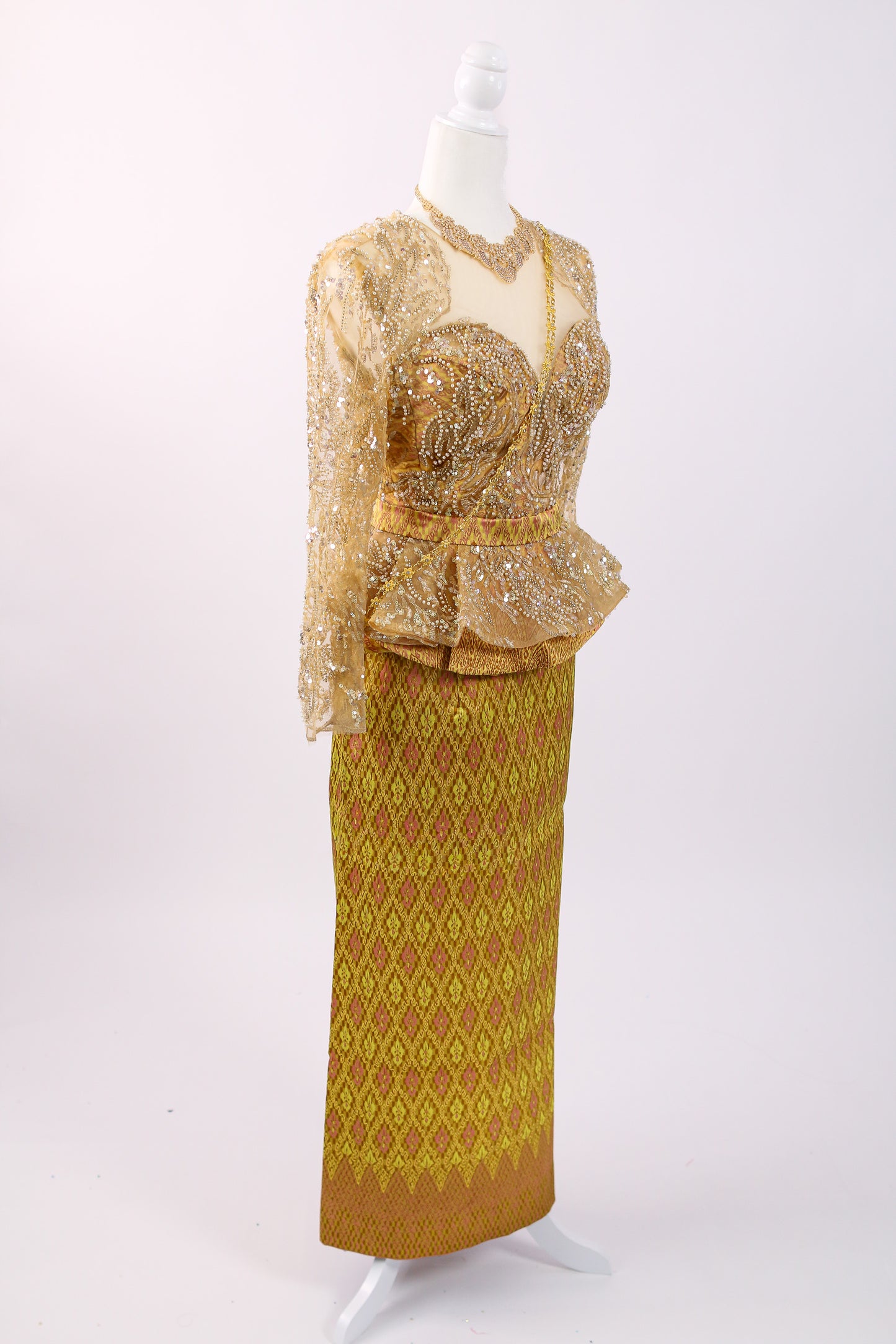 Dynasty Gold Set — Lace Top + Pattern Skirt