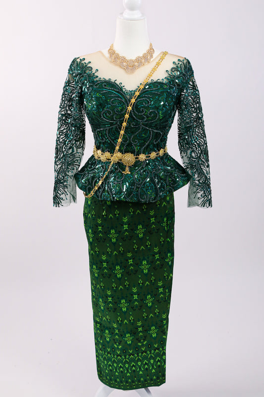 Aria Forest Set — Emerald Lace Top + Pattern Skirt