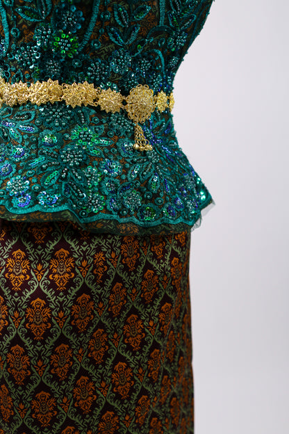 Eden Set — Green Lace Top + Brown Pattern Skirt