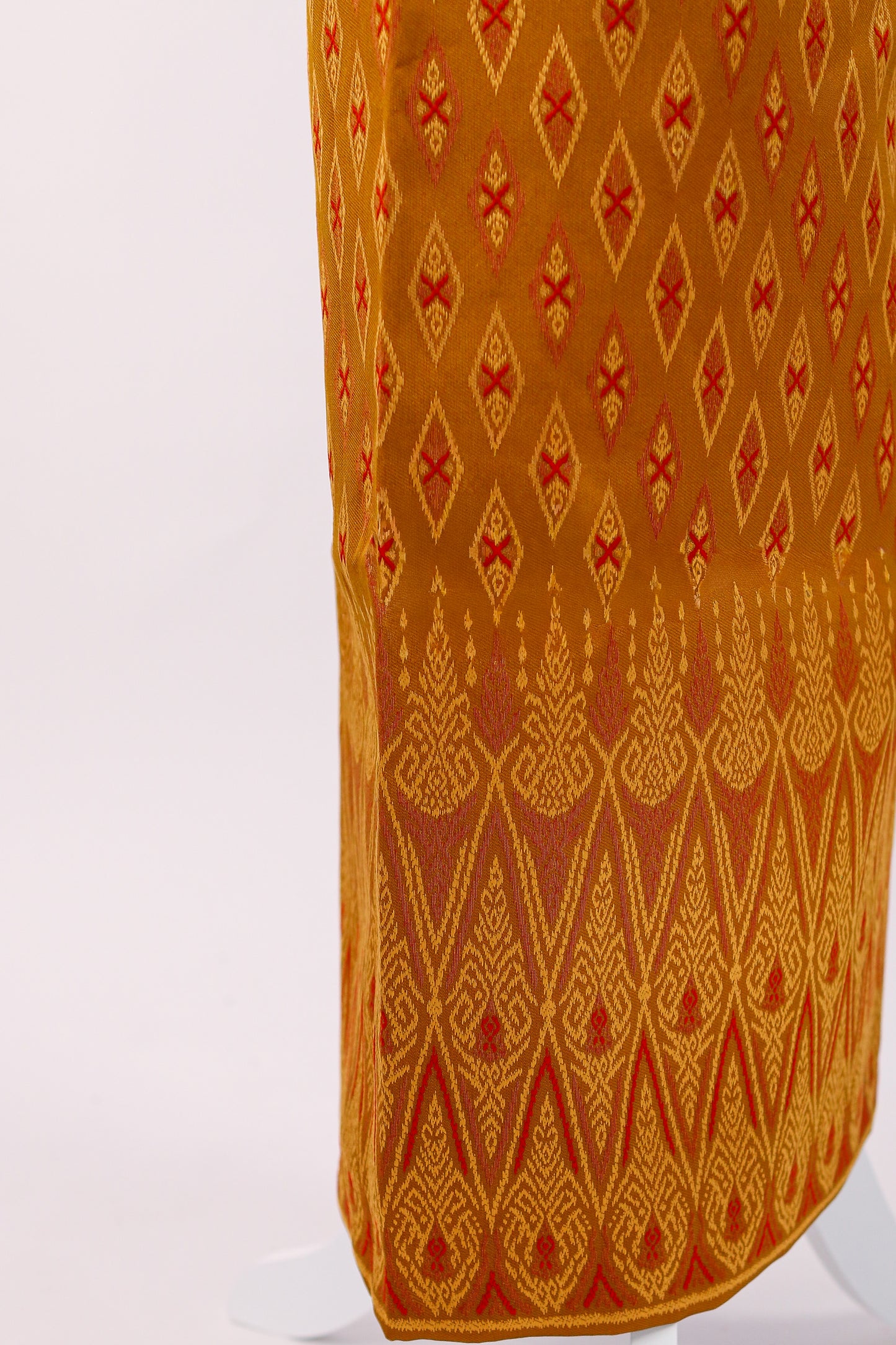 Ancient Gold Set — Beaded Lace Top + Pattern Skirt